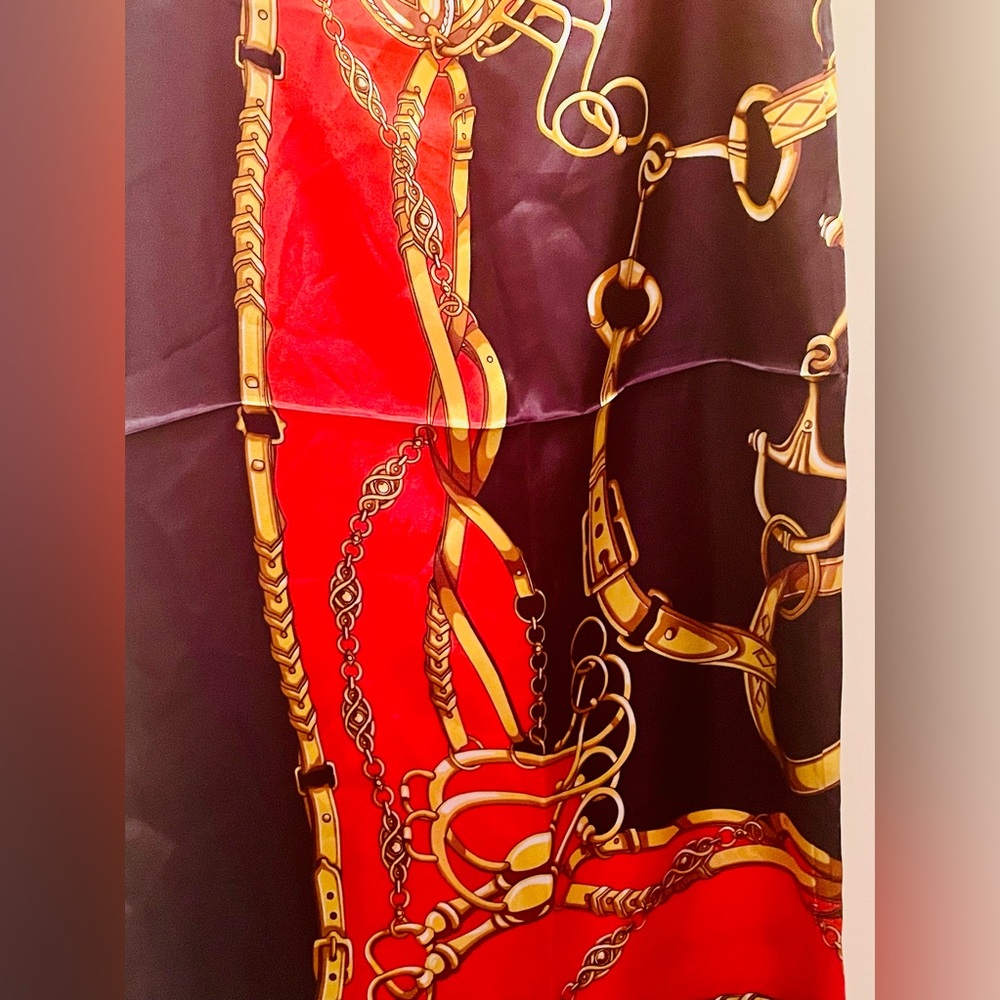 Vintage MOSI Red and Black Equestrian/ Chain Design Satin Scarf - Picture 6 of 10